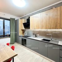 Продаж квартири Харків, Олексіївка, 107м²