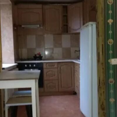 Продажа 	 Харків,  Вартових Неба (Тобольська) вул.   48