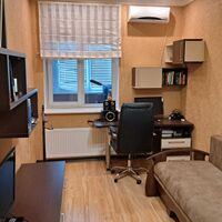 Продаж квартири Харків, Олексіївка, 161м²