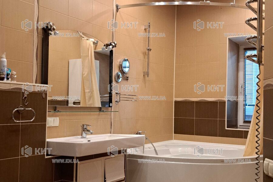 Продаж квартири Харків, Олексіївка, 161м²