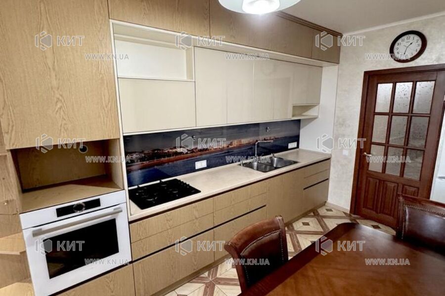 Продаж квартири Харків, Майдан Героїв Небесної Сотні, 100м²