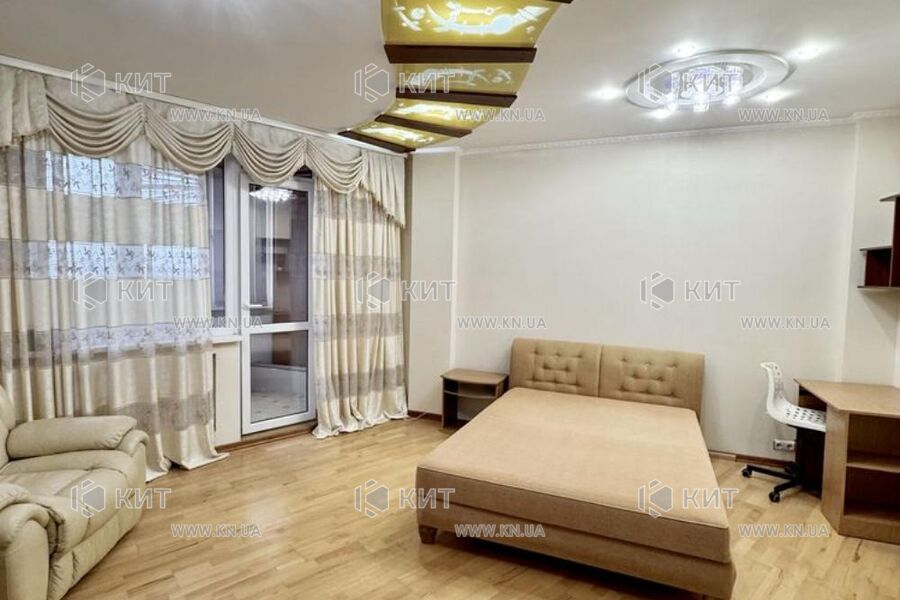 Продаж квартири Харків, Майдан Героїв Небесної Сотні, 100м²