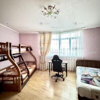 Продаж квартири Харків, Майдан Героїв Небесної Сотні, 100м²