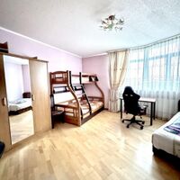 Продаж квартири Харків, Майдан Героїв Небесної Сотні, 100м²