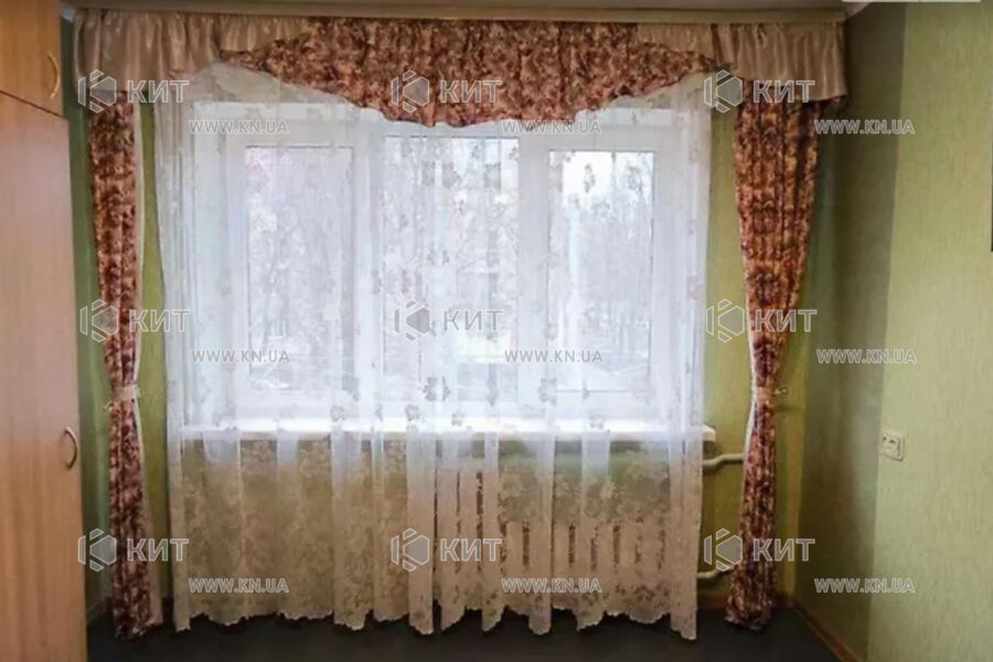 Продаж квартири Харків, ХТЗ, Рогань, 26.9м²