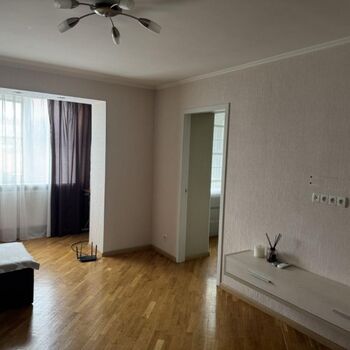 Продажа квартир - Харьков,  Жуковского пр.  1