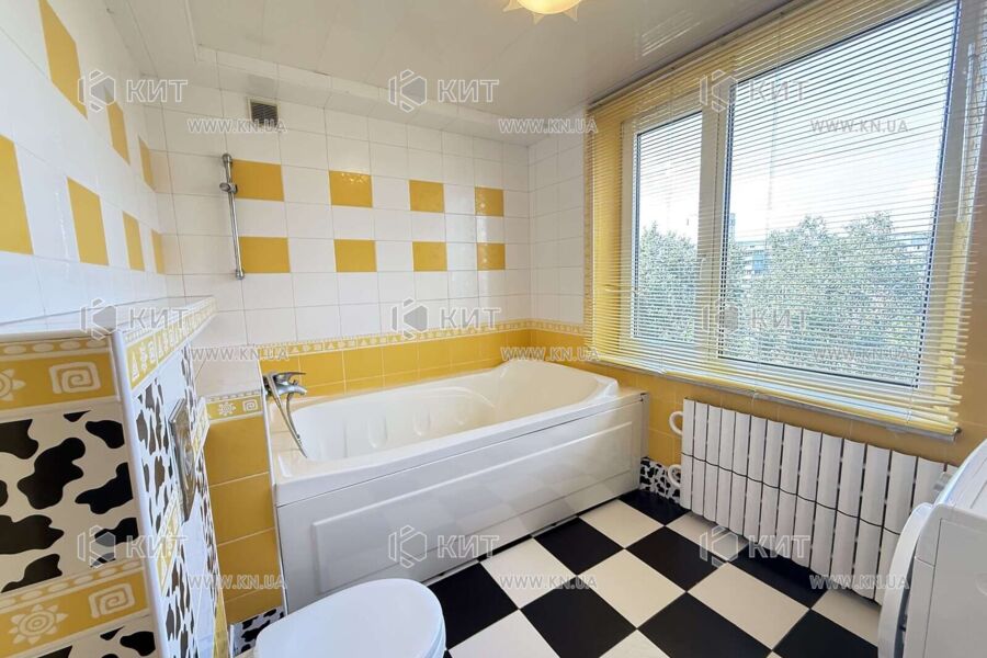 Продажа квартиры Харьков, Алексеевка, 87м²