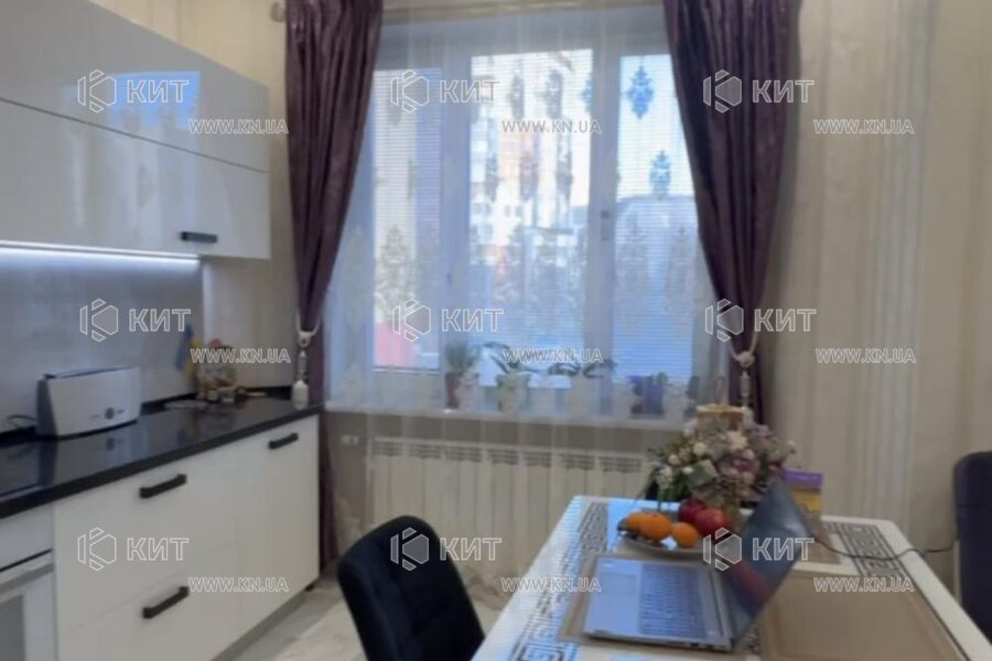 Продаж квартири Харків, Павлове Поле, 90м²