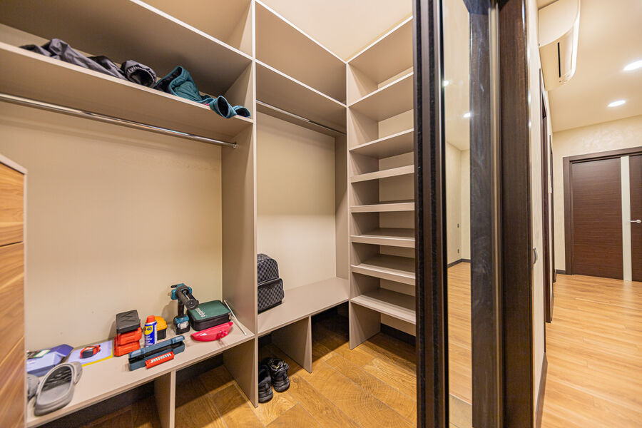 Aренда квартиры Харьков, Научная, 240м²