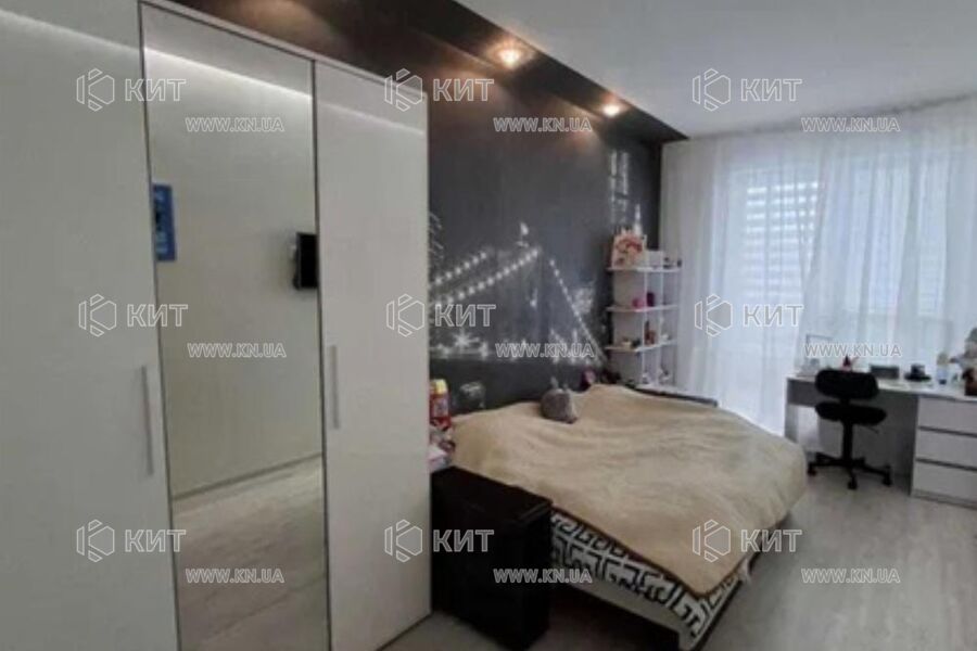 Продаж квартири Харків, Павлове Поле, 130м²