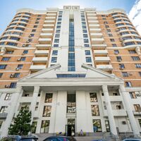 Продаж квартири Харків, Наукова, 135м²