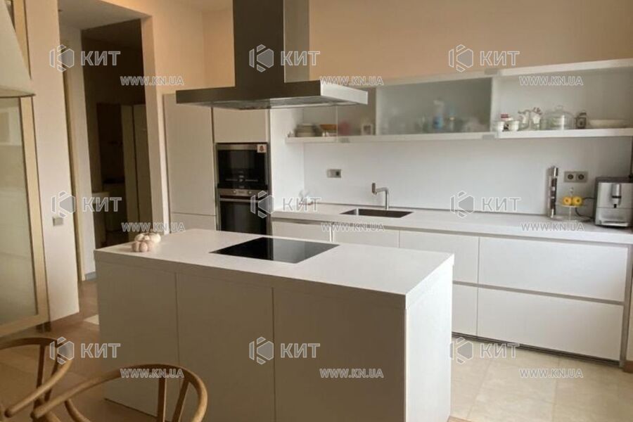 Продаж квартири Харків, Наукова, 135м²