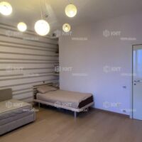 Продаж квартири Харків, Наукова, 135м²