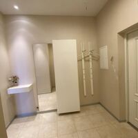 Продаж квартири Харків, Наукова, 135м²