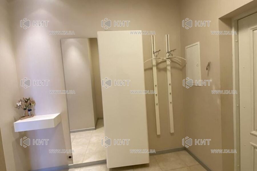 Продаж квартири Харків, Наукова, 135м²