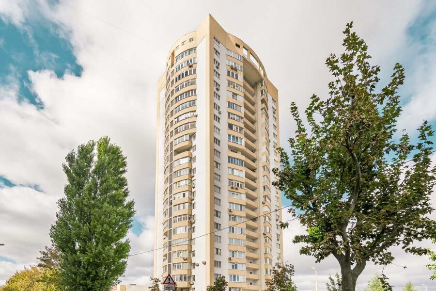 Продажа квартиры Харьков, Новые дома, 160м²