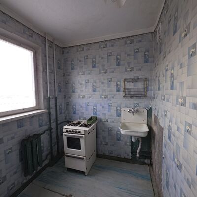 Продажа 	 Харків,  Аерокосмічний (Гагаріна) пр.   94А