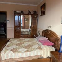 Продаж квартири Харків, Наукова, 101м²