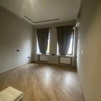 Продаж квартири Харків, Центр, 114м²