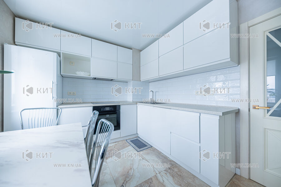 Продаж квартири Харків, Наукова, 80м²