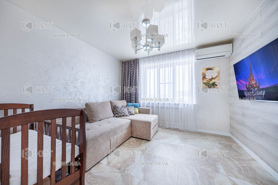 Продаж квартири Харків, Наукова, 80м²