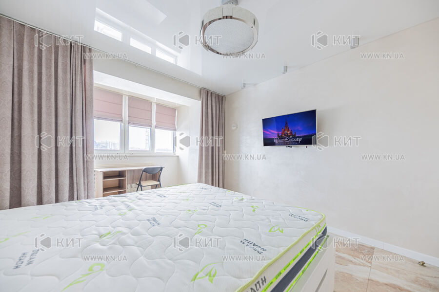 Продаж квартири Харків, Наукова, 80м²