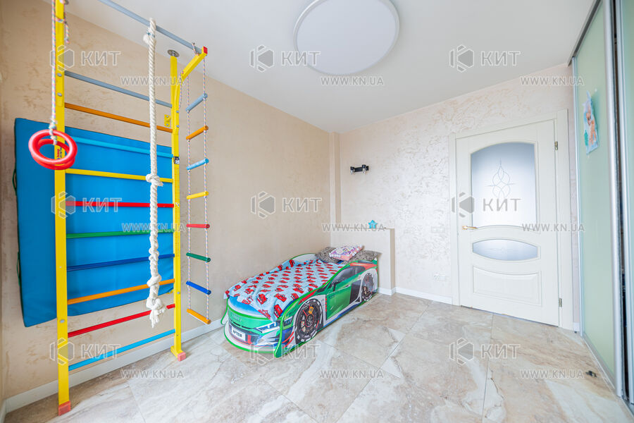 Продаж квартири Харків, Наукова, 80м²