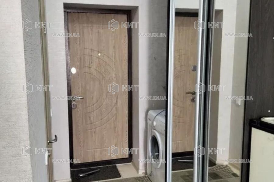 Продаж квартири Харків, Салтівка(Г.Праці,Студ.), 20м²