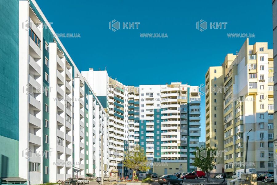 Продажа квартиры Харьков, Одесская, Основа, 90м²