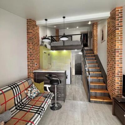 Продажа 	 Харьков, Мрия Ахиезеров (Халтурина) ул.   6