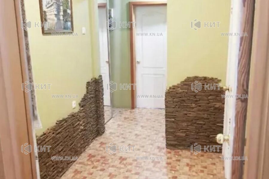 Продаж квартири Харків, ХТЗ, Рогань, 64м²