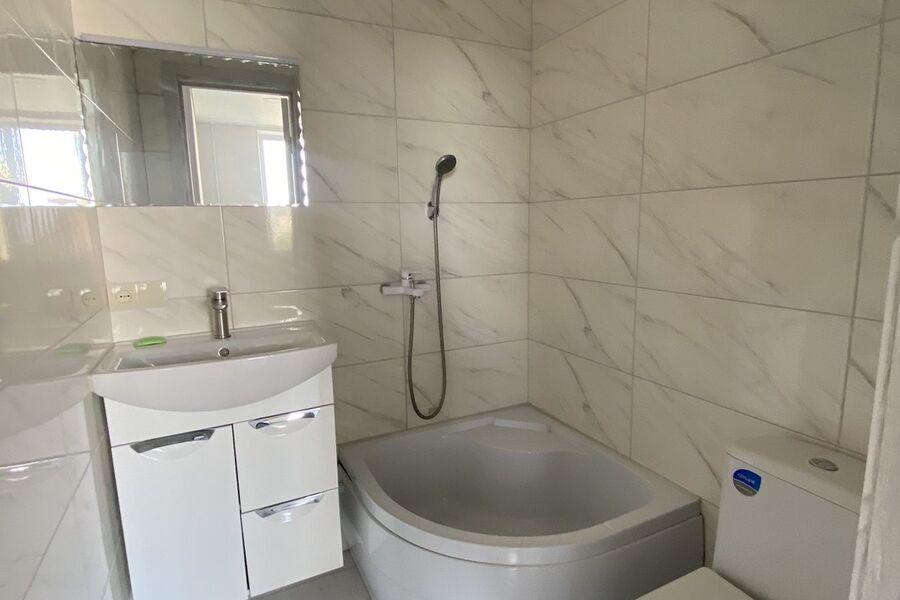 Продаж квартири Харків, Жуковського, П’ятихатки, 46м²