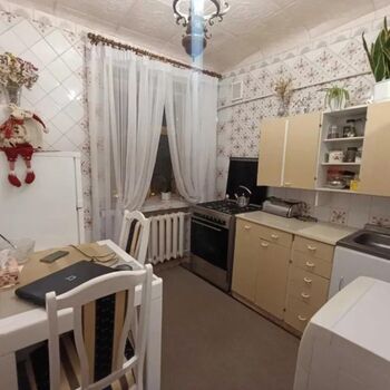 Продаж квартир - Харків,  Байрона (Героїв Сталінграда) пр.  1