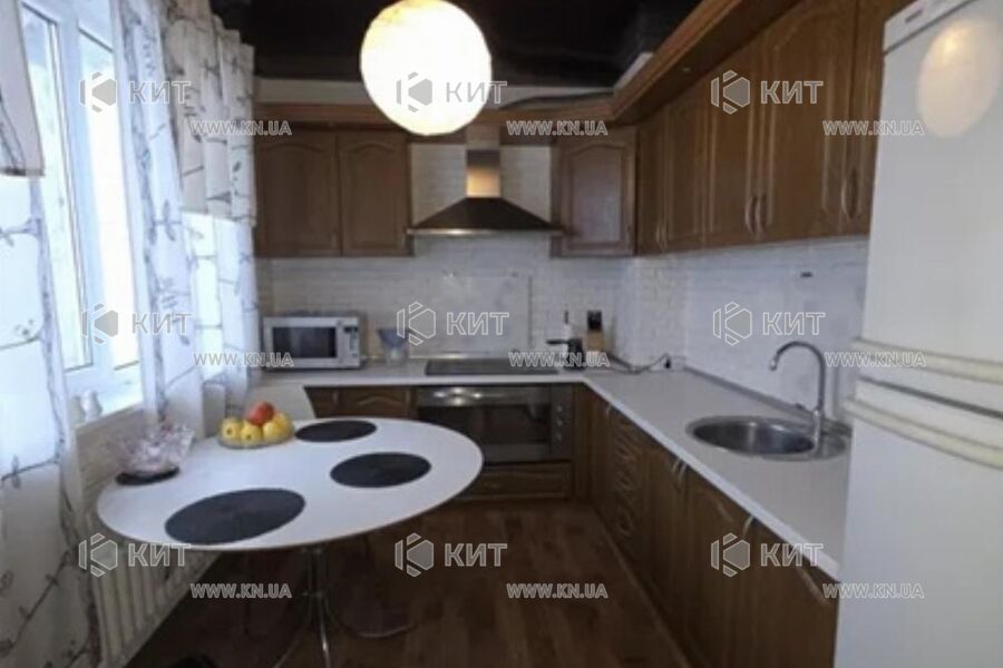Продаж квартири Харків, ХТЗ, Рогань, 85м²