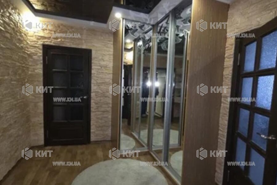 Продаж квартири Харків, ХТЗ, Рогань, 85м²