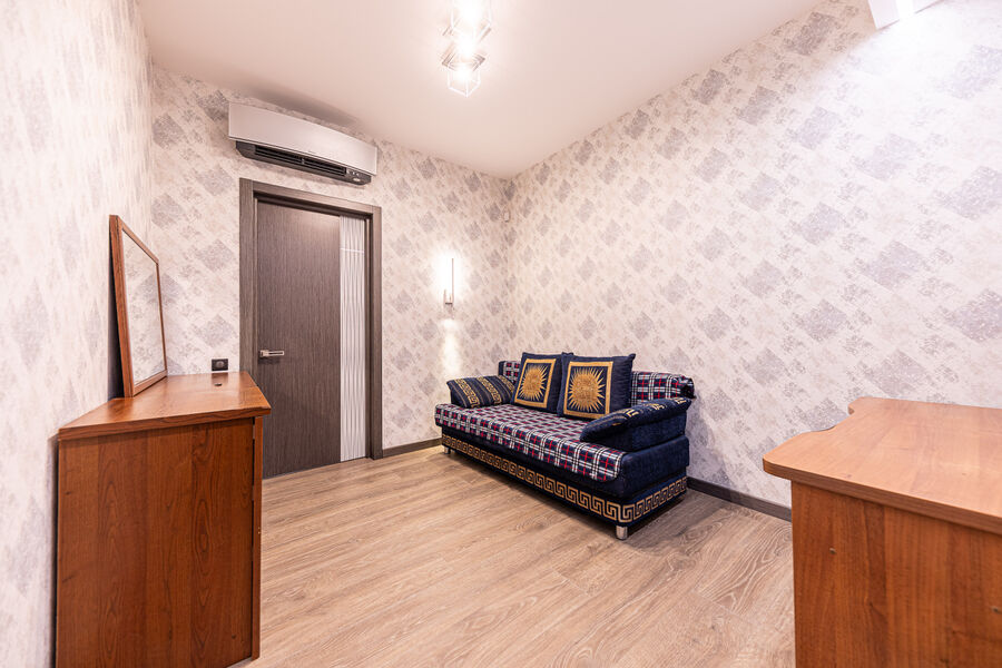 Aренда квартиры Харьков, Научная, 80м²
