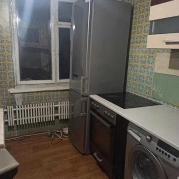 Продажа квартир - Харьков,  Павла Тычины (Валдайская) ул.  23