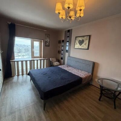 Продажа 	 Харьков, Парковый Квартал Героев Харькова (Московский) пр.   118