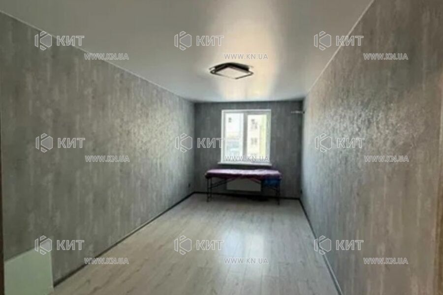 Продаж квартири Харків, ХТЗ, Рогань, 82м²