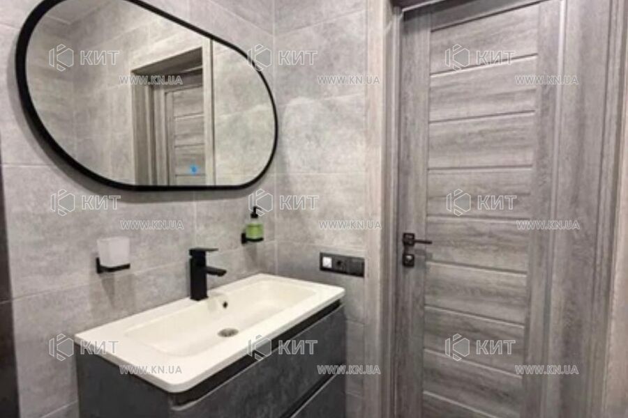 Продаж квартири Харків, ХТЗ, Рогань, 82м²