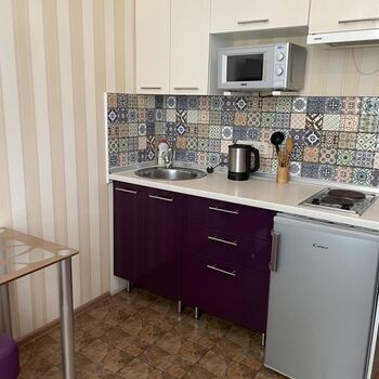 Продажа квартир - Харьков,  Николаевская (Короленко) ул.  25