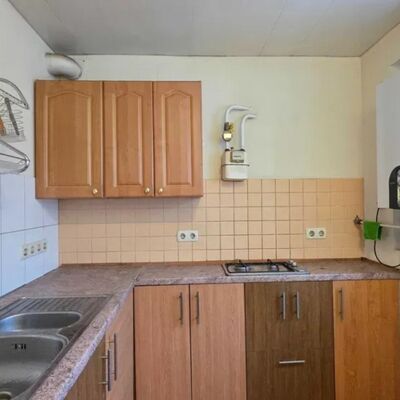 Продажа 	 Харків,  23 Серпня вул.   34