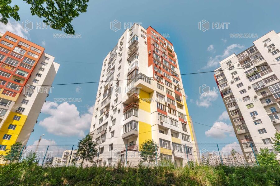 квартиры Харьков, Алексеевка, 105м²