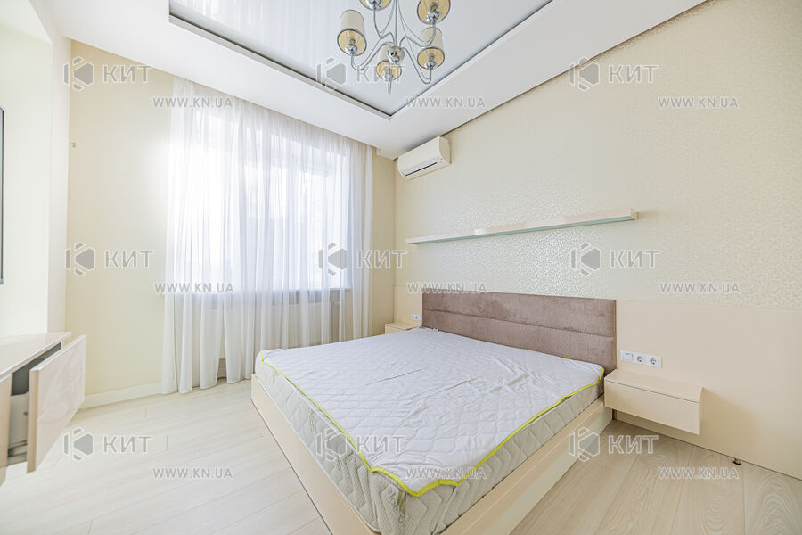квартиры Харьков, Алексеевка, 105м²