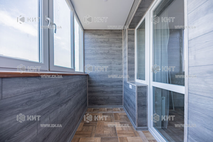 Продажа квартиры Харьков, ХТЗ, Рогань, 39м²