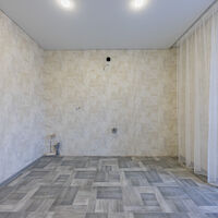 Продажа квартиры Харьков, ХТЗ, Рогань, 39м²