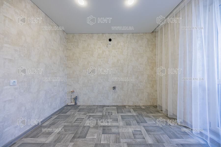 Продажа квартиры Харьков, ХТЗ, Рогань, 39м²