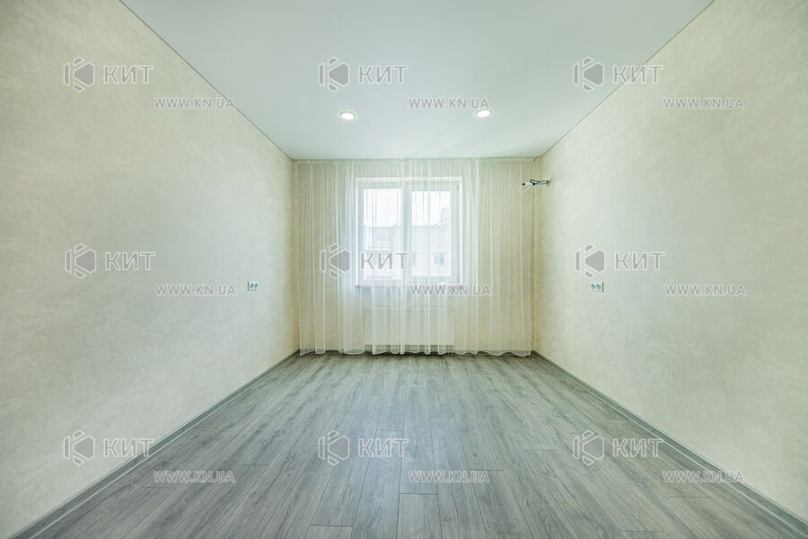 Продажа квартиры Харьков, ХТЗ, Рогань, 39м²