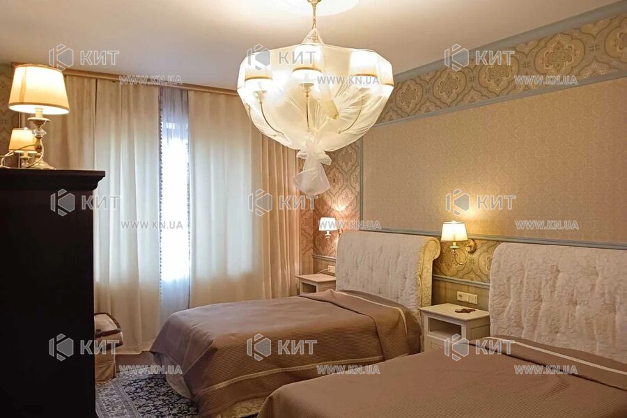 Продаж квартири Харків, Наукова, 133м²