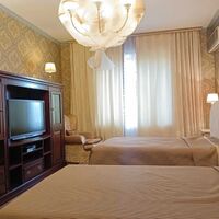 Продаж квартири Харків, Наукова, 133м²